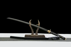 Dragon's Roar - Ręcznie Kuta Katana ze Stali Węglowej 1065
