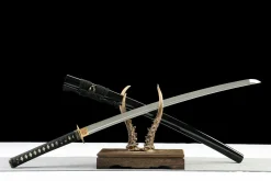 Steel Fang - Ręcznie Kuta Katana ze Stali Węglowej 1065