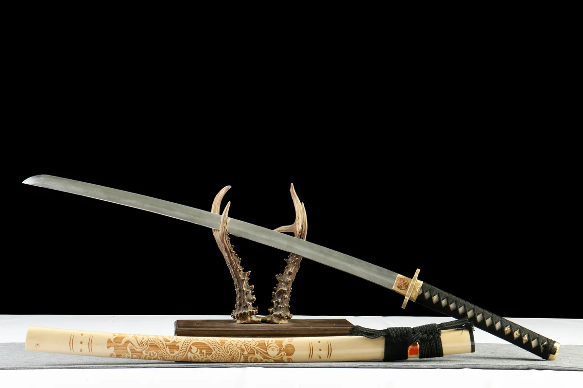 Plain Edge - Ręcznie Kuta Katana ze Stali Damasceńskiej Temperowanej Gliną - obrazek 3